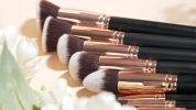 14Pcs Makeup Brushes Cosmetic Contour Foundation Eyebrow Black Gold Useful Tool