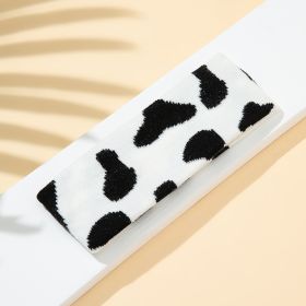 Elastic And Sweat-absorbing Panda Cows Pattern Sports Knitted Hair Band (Option: Black And White Cows Pattern)